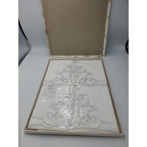 Vintage Hand Embroidery Linen Pillow Case set New In Original Box
